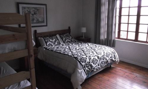 Homebase Melville Backpackers Йоханнесбург Экстерьер фото