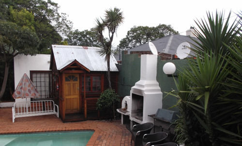 Homebase Melville Backpackers Йоханнесбург Экстерьер фото