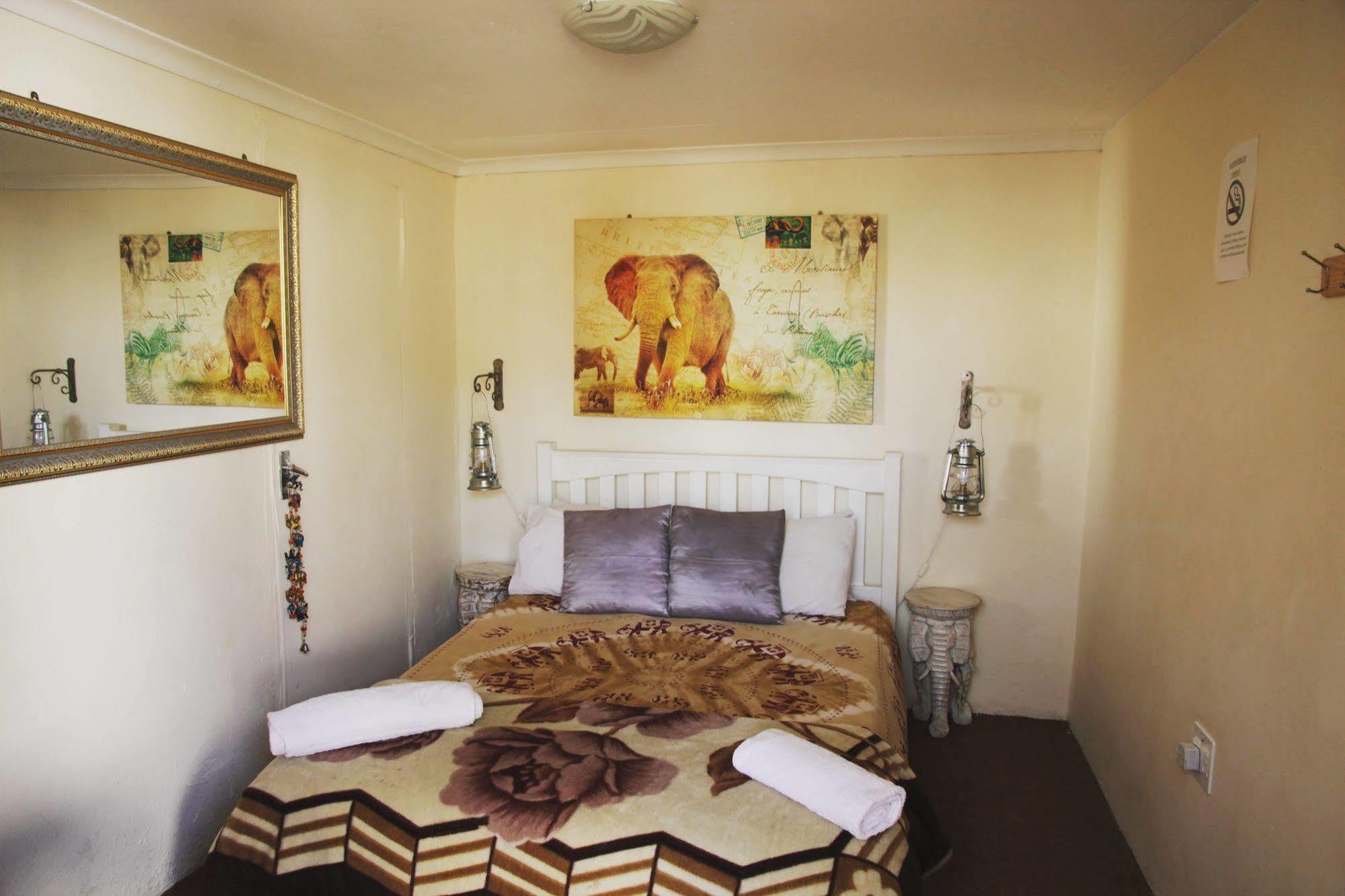 Homebase Melville Backpackers Йоханнесбург Экстерьер фото